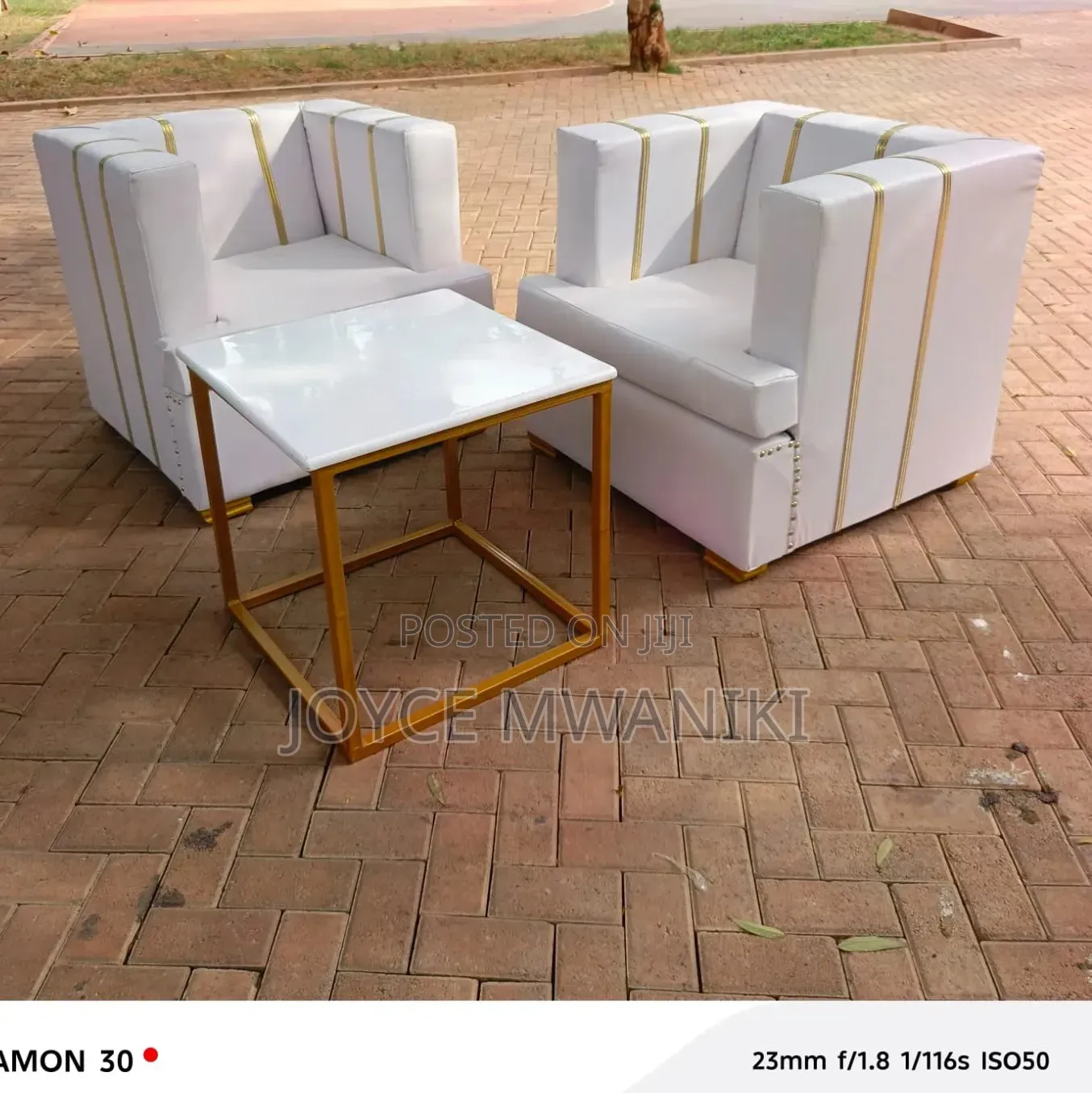 Luxury Leather Vip Restaurant Couch and a Matching Table, 2 Seater