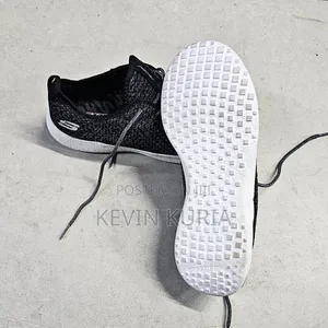 Skechers Size 40.5 26cm