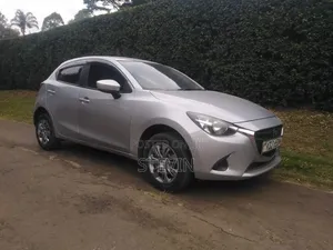 Mazda Demio 2017 Silver