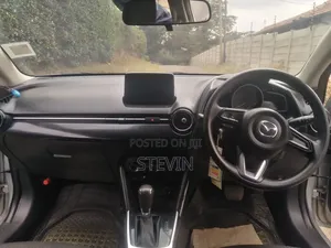 Mazda Demio 2017 Silver