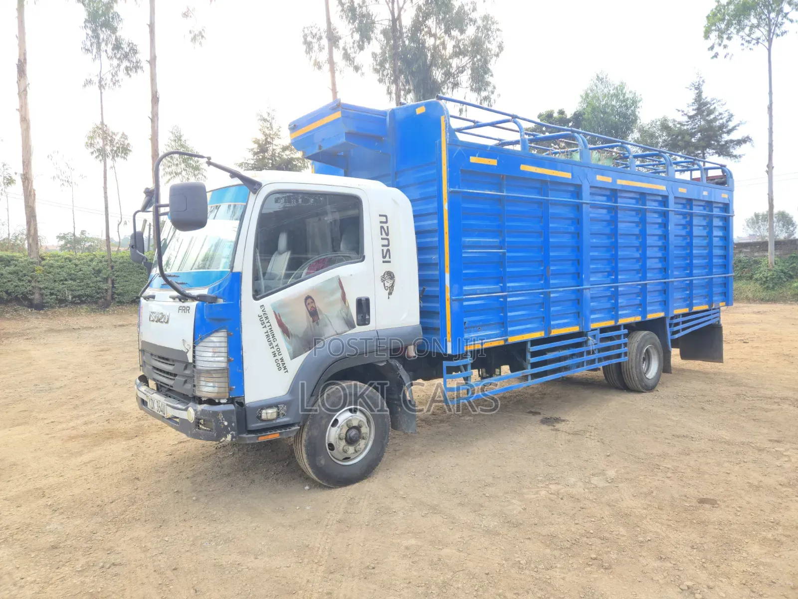 Isuzu FRR Slay Queen
