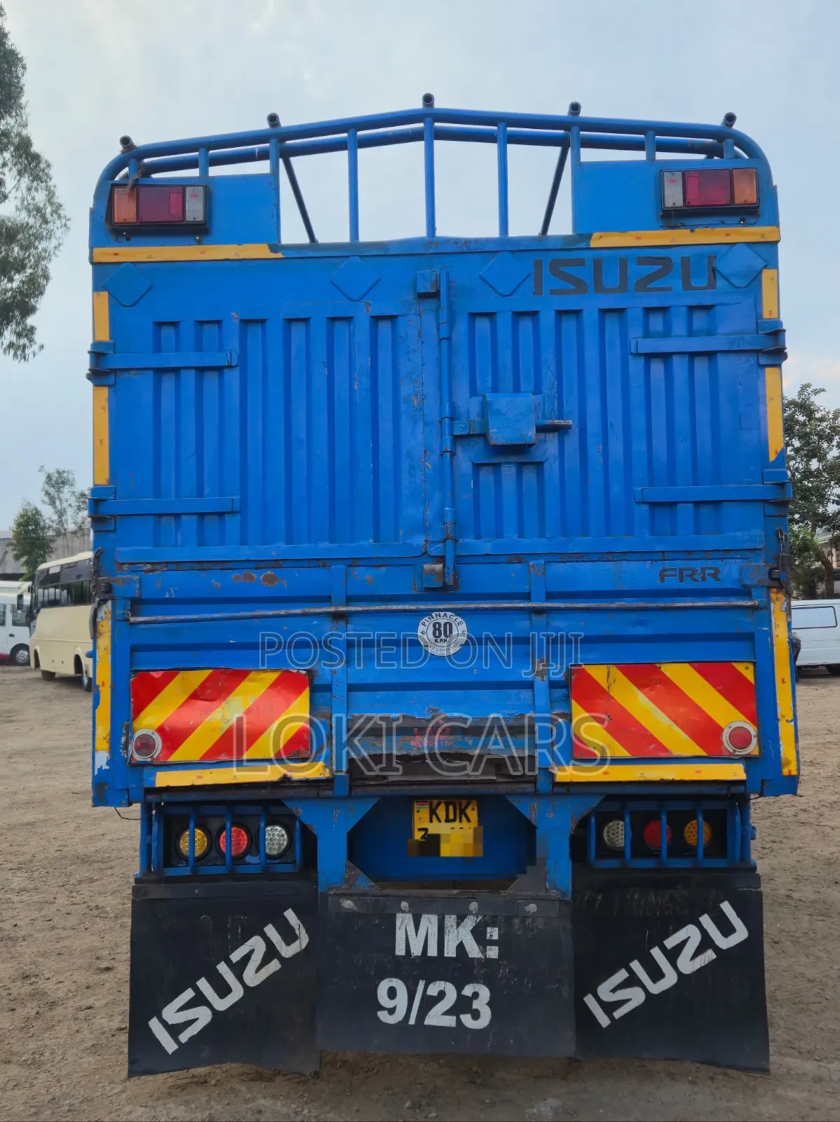 Isuzu FRR Slay Queen