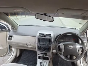 Toyota Axio 2009 White