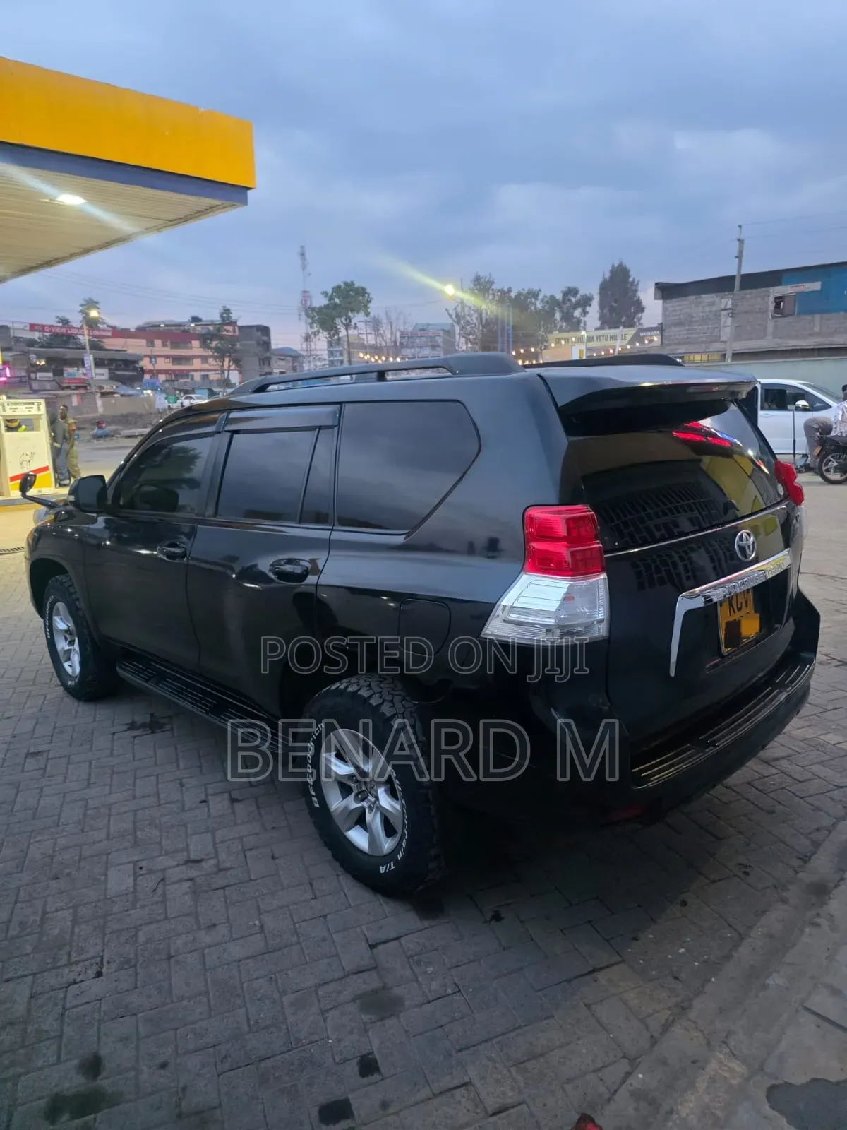 Toyota Land Cruiser 2013 Black