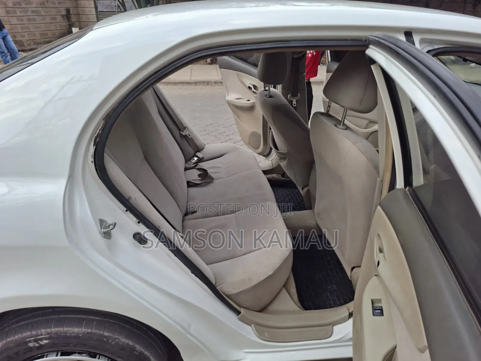 Toyota Axio 2009 White