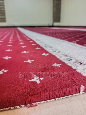 Red Wall to Wall Carpet Professional Installation Clean Finish