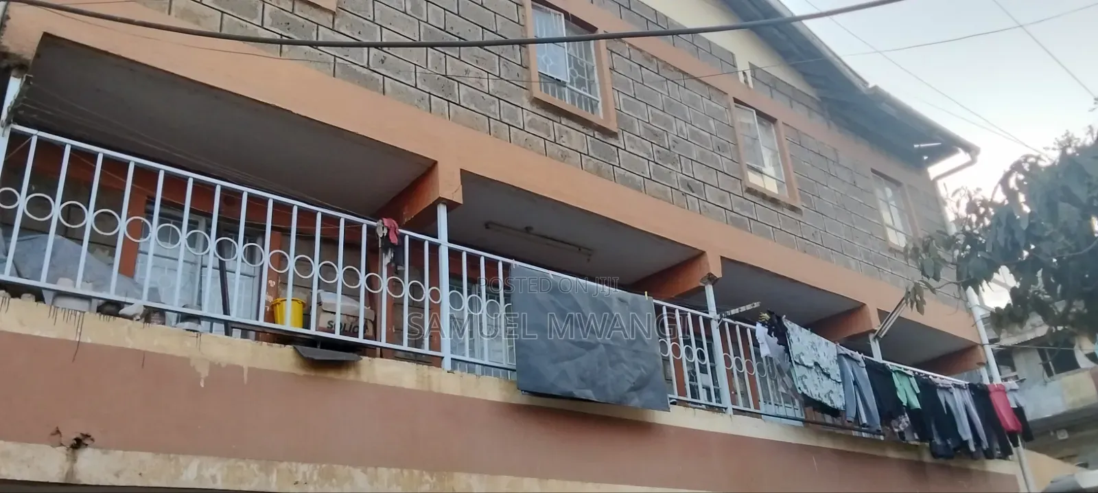 3bdrm Block of Flats in Hunters Estate for sale