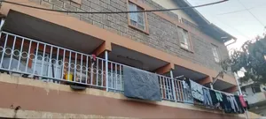 3bdrm Block of Flats in Hunters Estate for sale