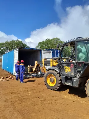 Telehandler Available for Loading and Offloading Services