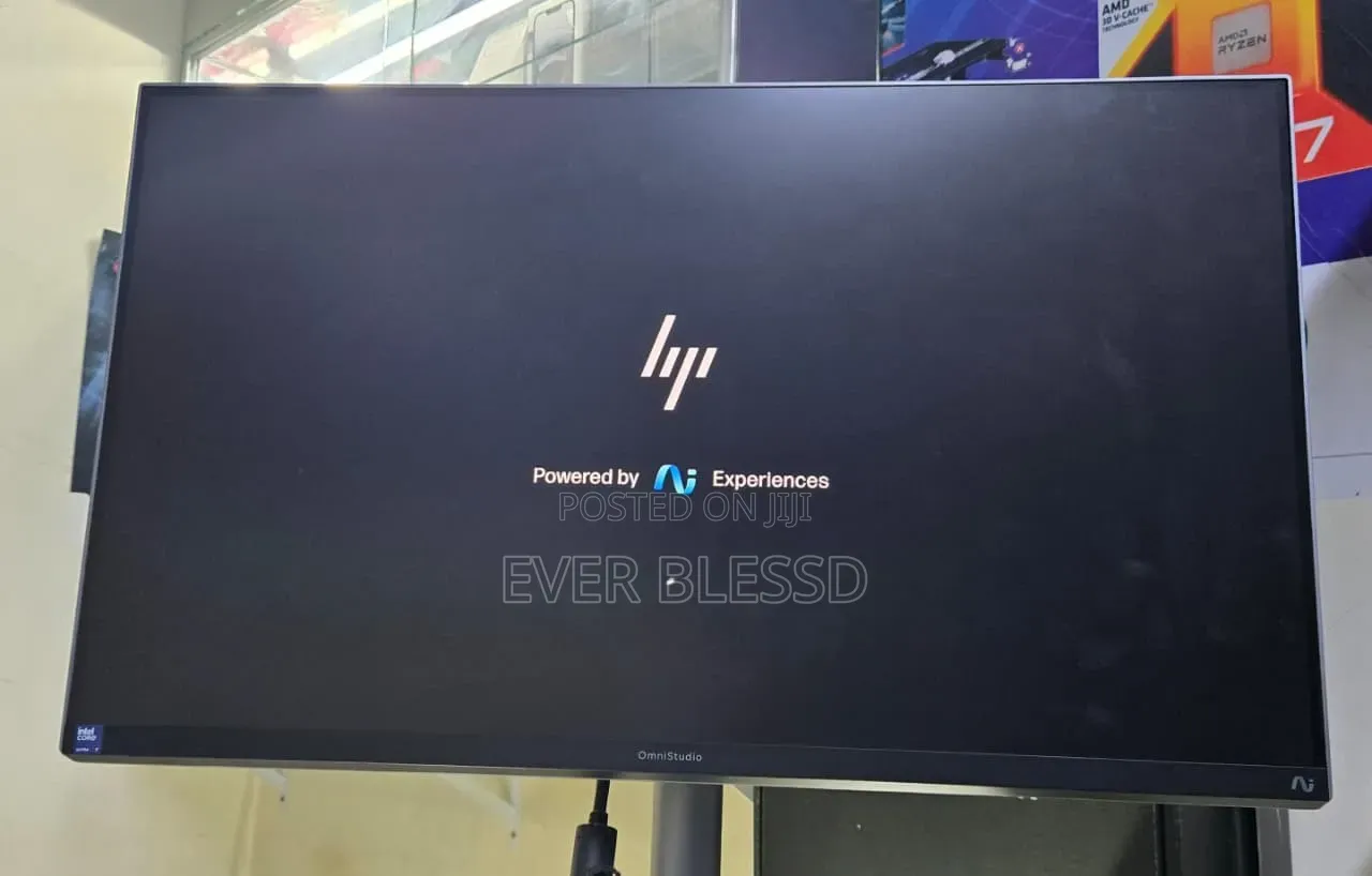 Desktop Computer HP AiO 27 16GB Intel Core Ultra 7 SSD 1T