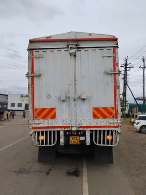 Mguu Kumi. Coverbody at Hand for Logistics