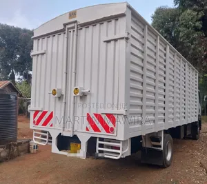 Isuzu FRR Blue Power