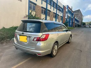 Subaru Exiga 2012 Silver
