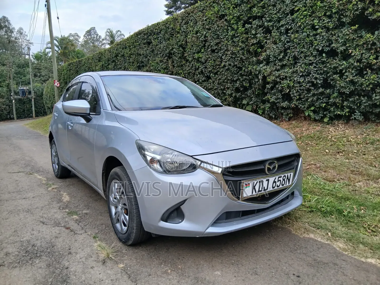 Mazda Demio 2017 Silver