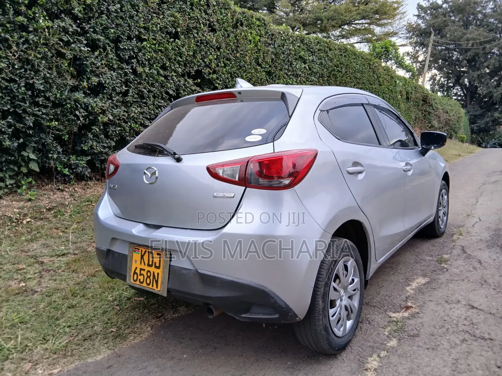 Mazda Demio 2017 Silver