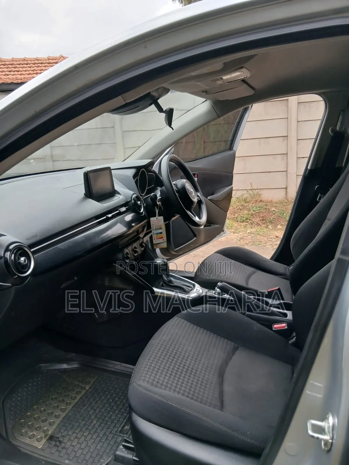 Mazda Demio 2017 Silver