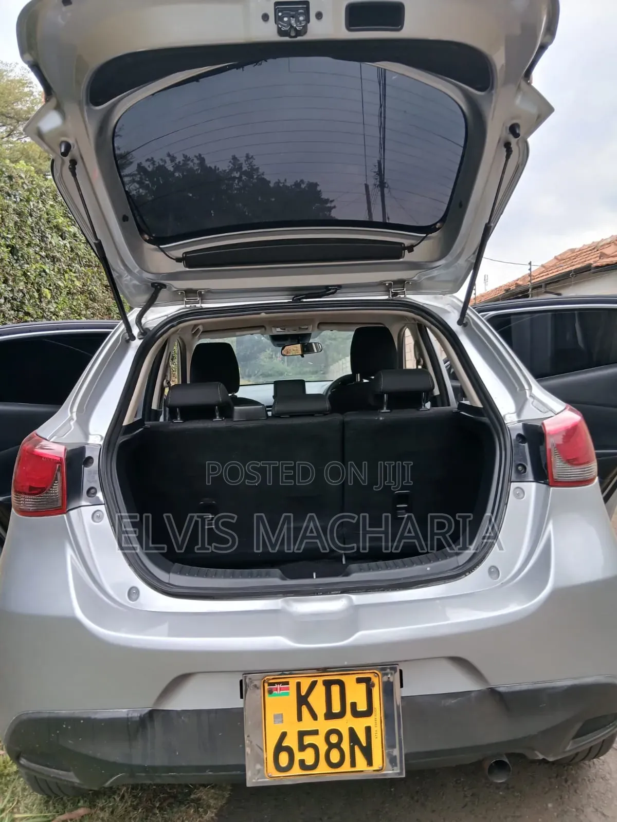Mazda Demio 2017 Silver