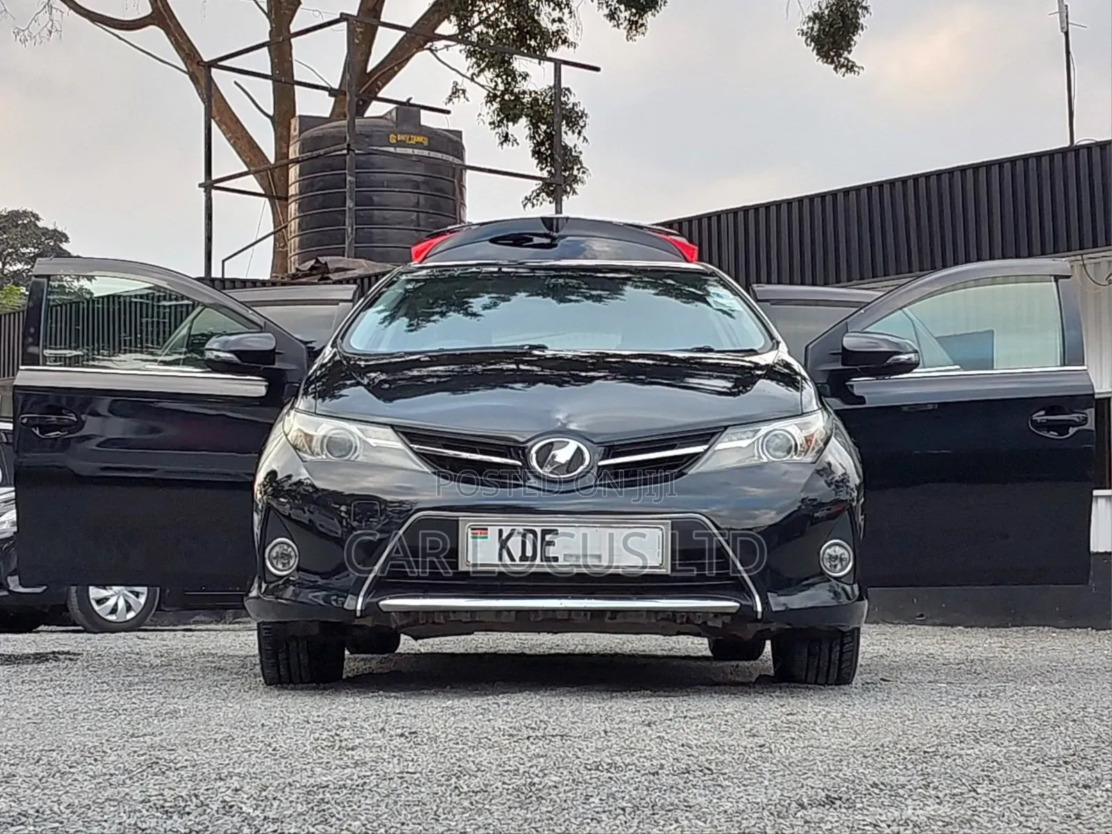 Toyota Auris 2014 Black