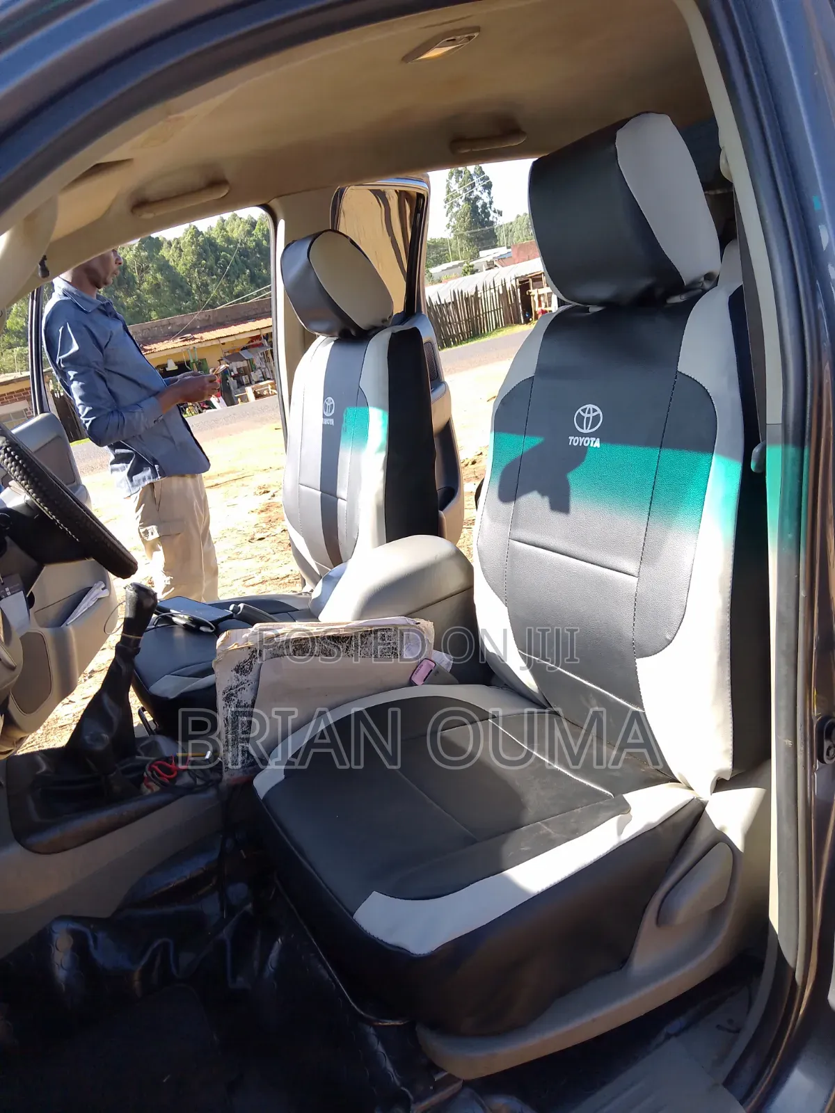 Toyota Hilux Seat Covers Nairobi – Custom Upholstery | 7,999