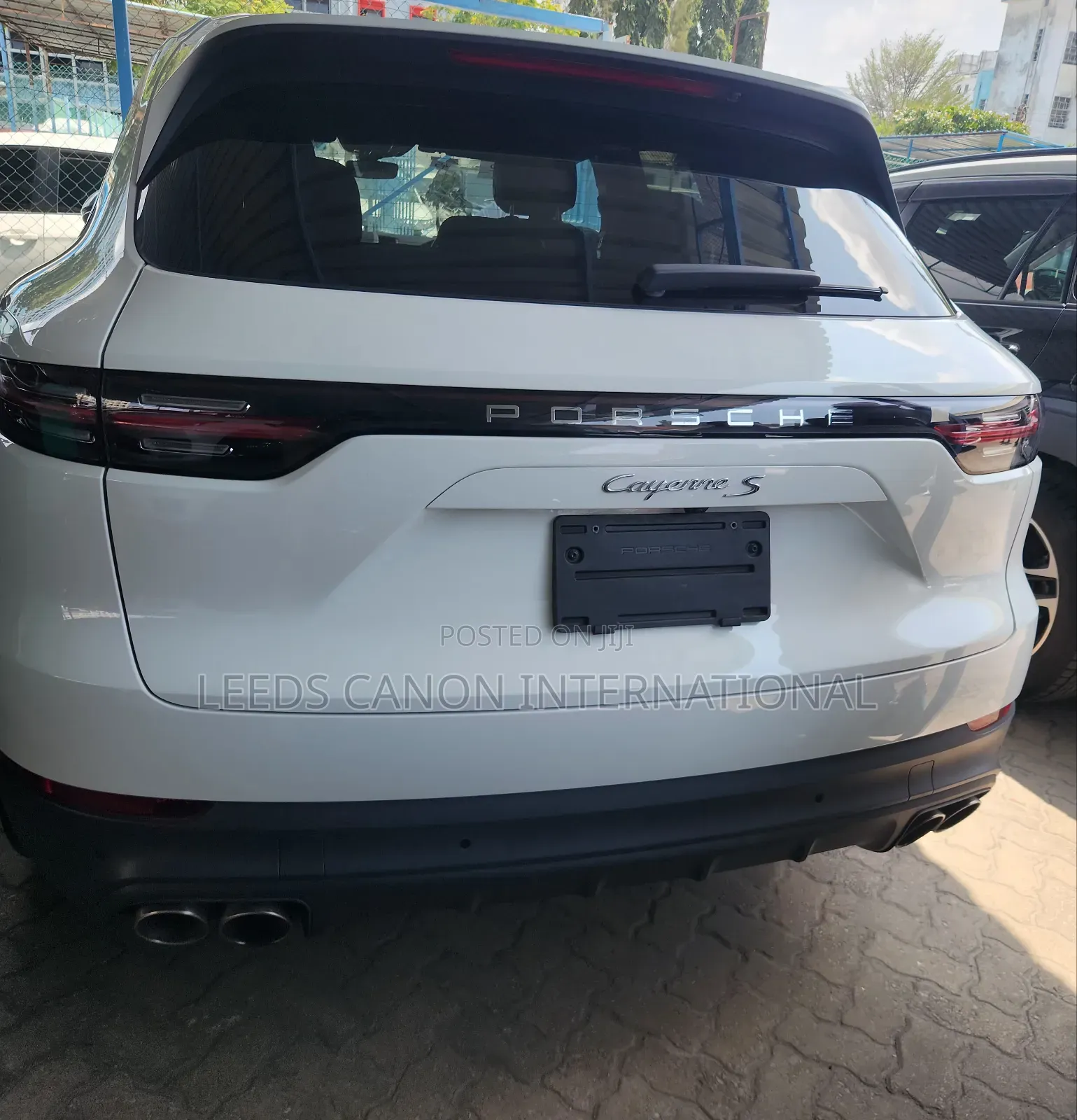 Porsche Cayenne 2023 White