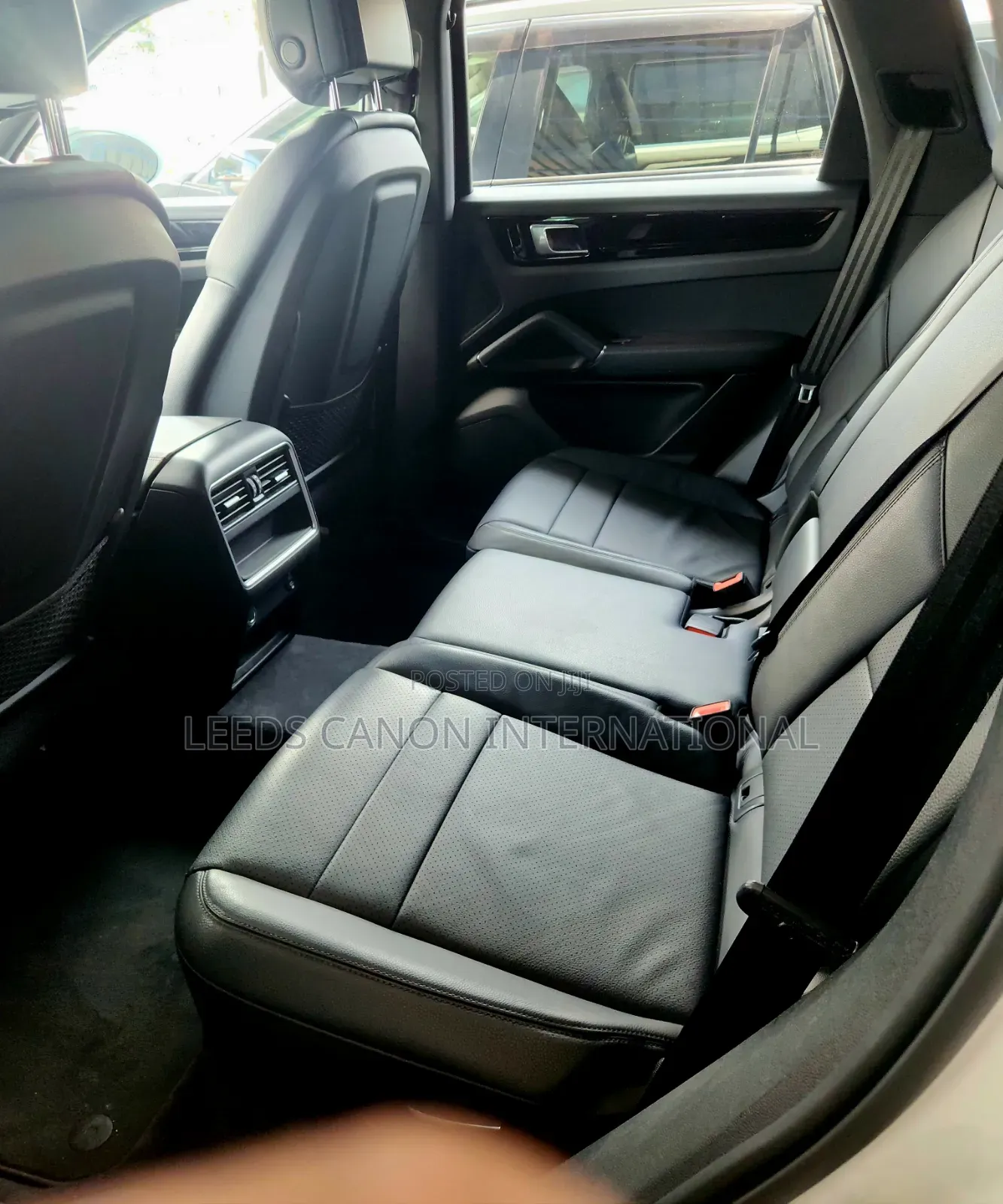 Porsche Cayenne 2023 White