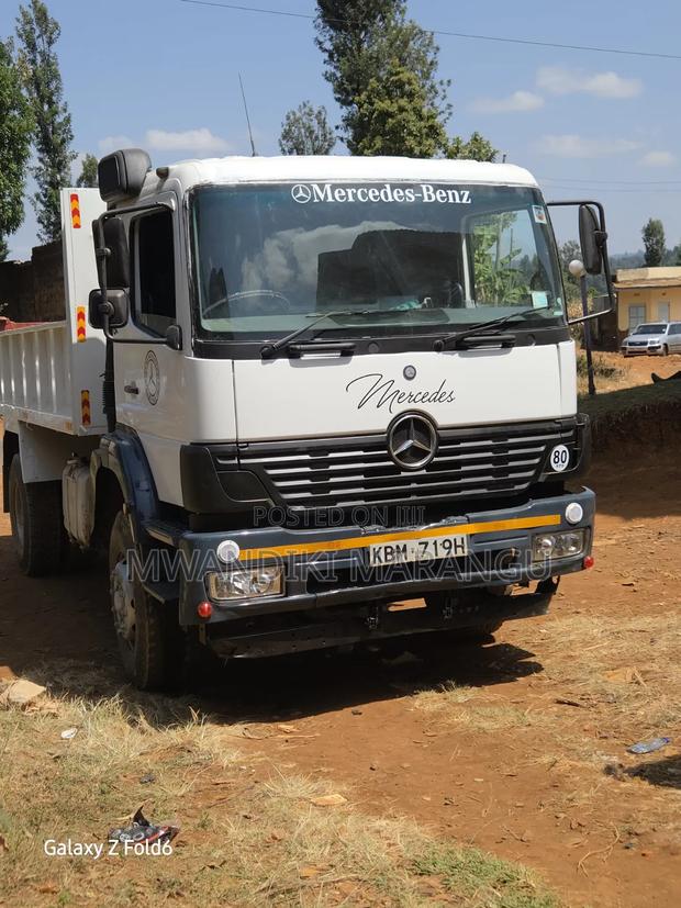 Mercedes Benz Axor - thumbnail 3