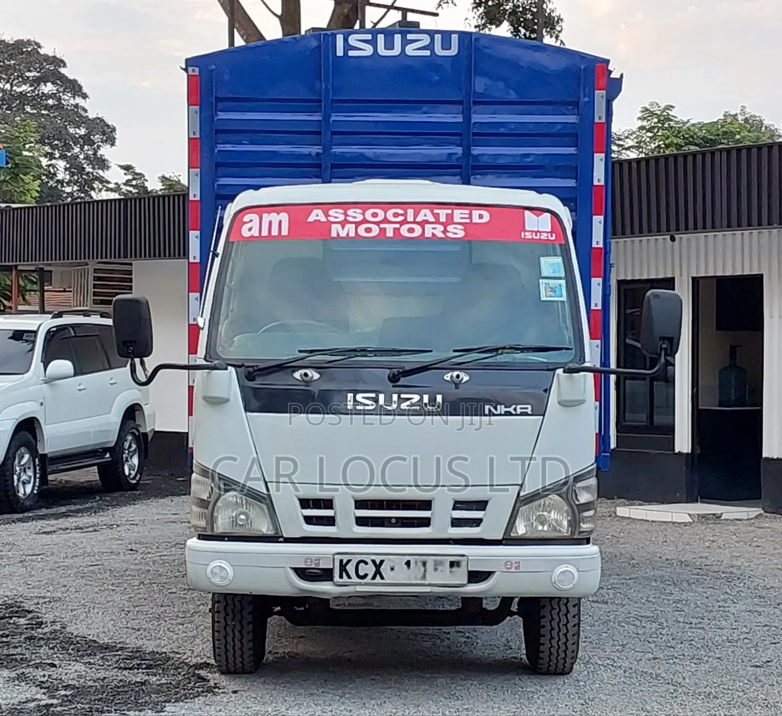 Isuzu NKR Truck