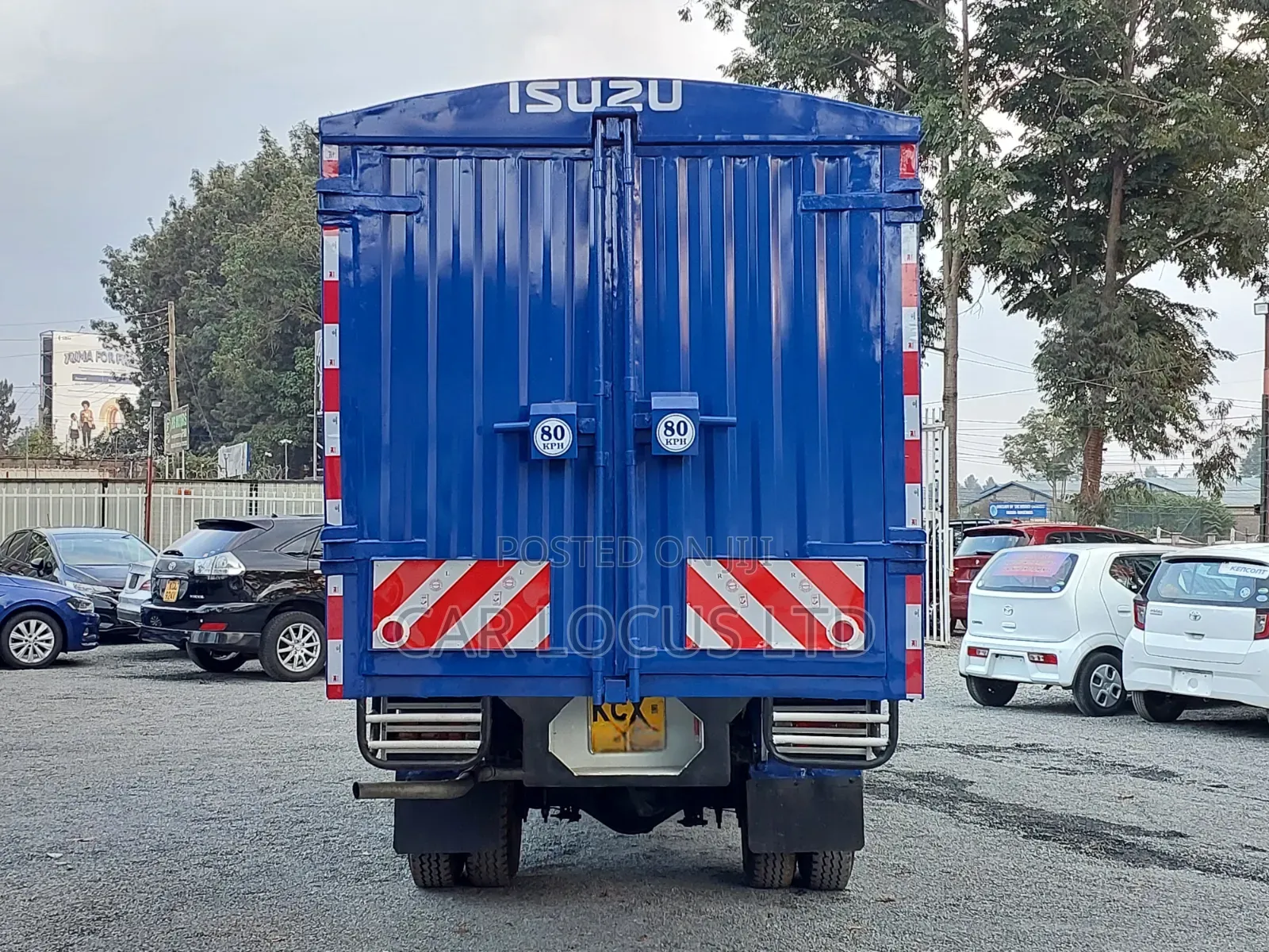 Isuzu NKR Truck