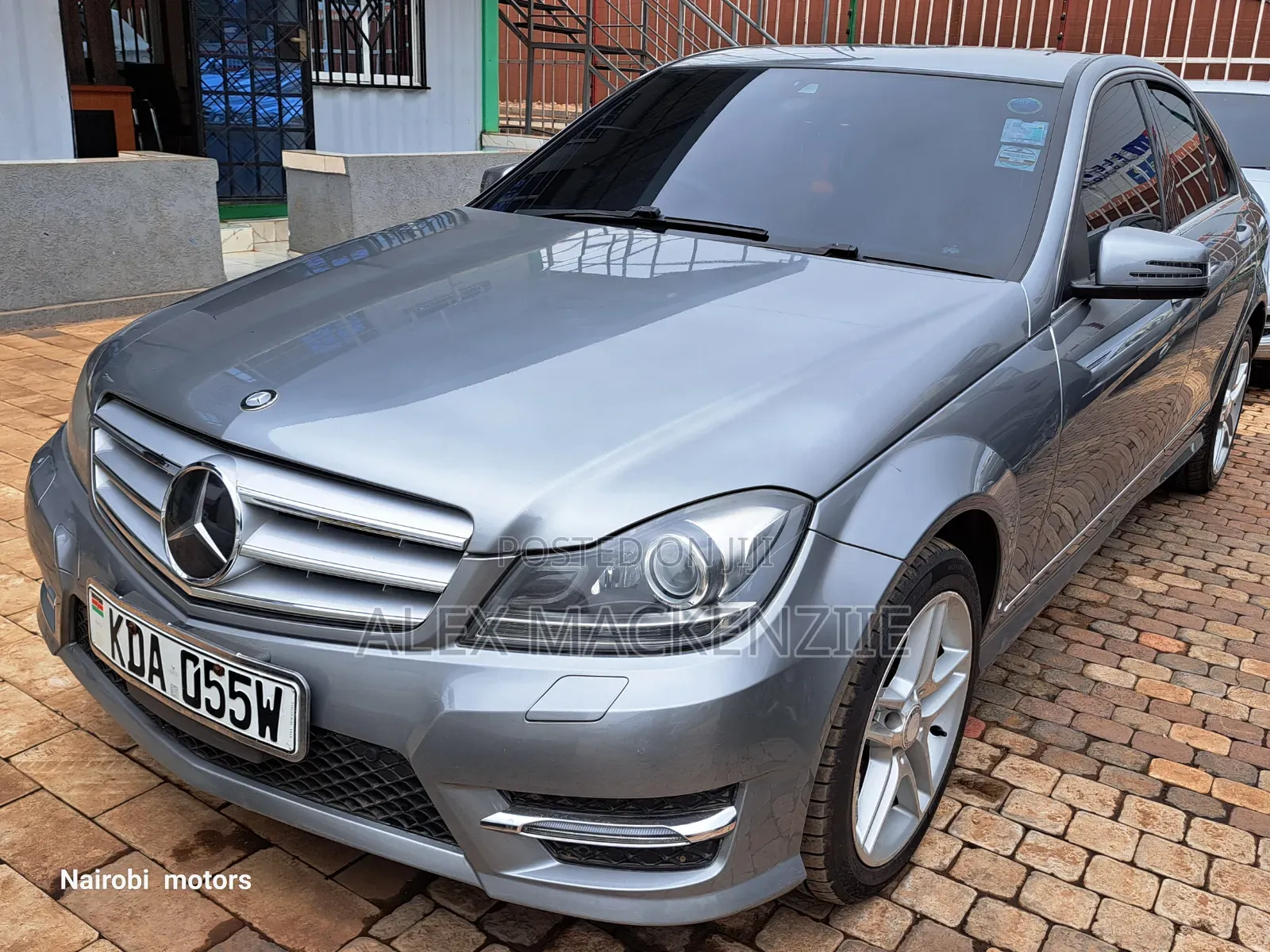 Mercedes-Benz C200 2013 Gray