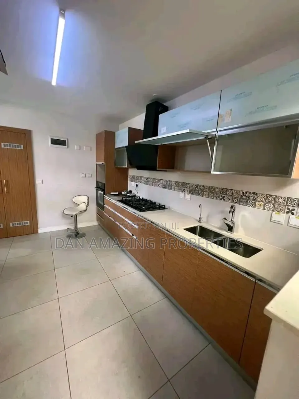 4bdrm Townhouse / Terrace in Langata Plus Dsq, Phenom Estate for rent