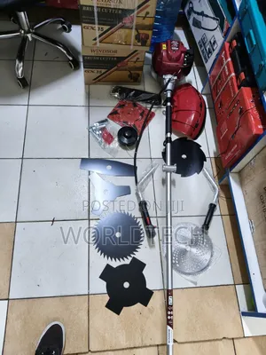Windsor 4 Stroke Petrol Brushcutter/4 Stroke Windsor Brushcutter