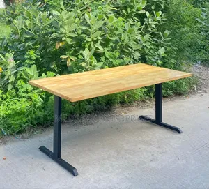 Wooden Metallic Restaurant Tables Modern Design