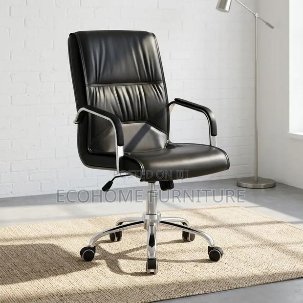 Office Chair – Black Leather High Back Executive Chair - thumbnail 2