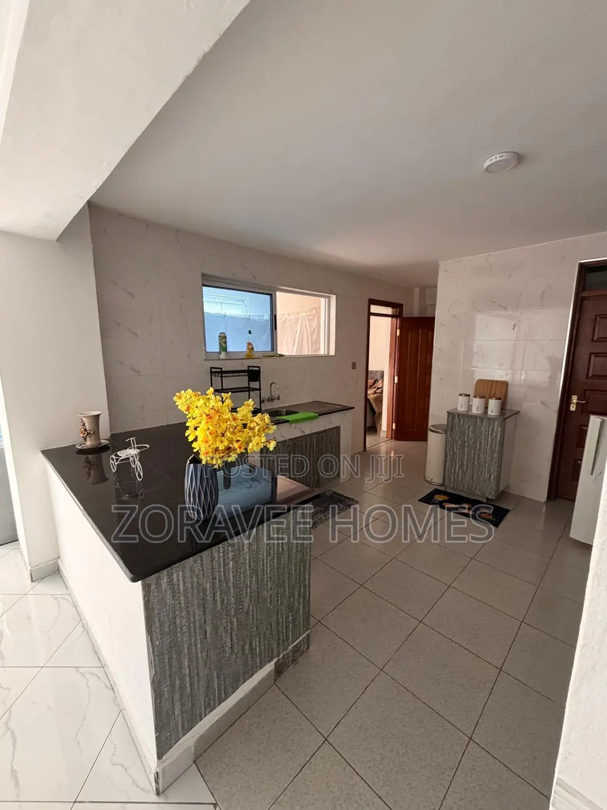 4br All en-Suite With Lake View