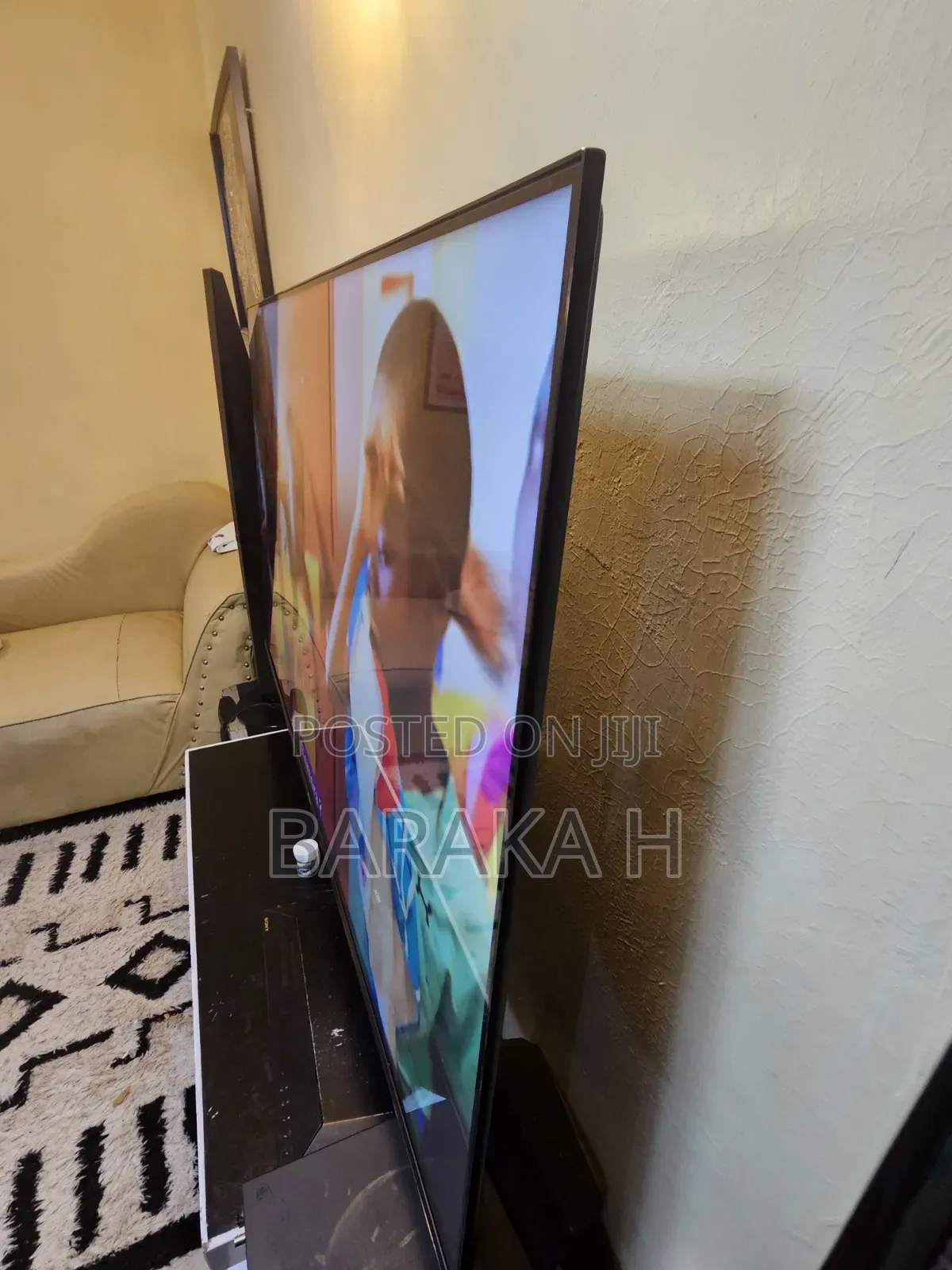 Hisense 65 Smart TV With Latest Features