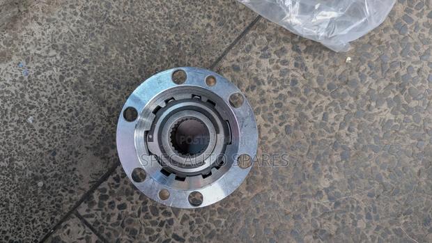 Front Free Hub Toyota Hilux