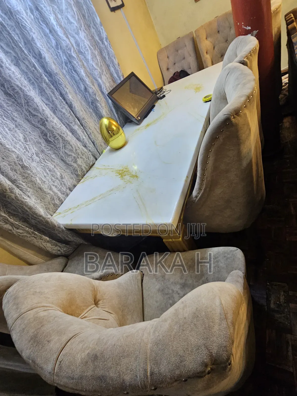 Dinning Table 8 Seater