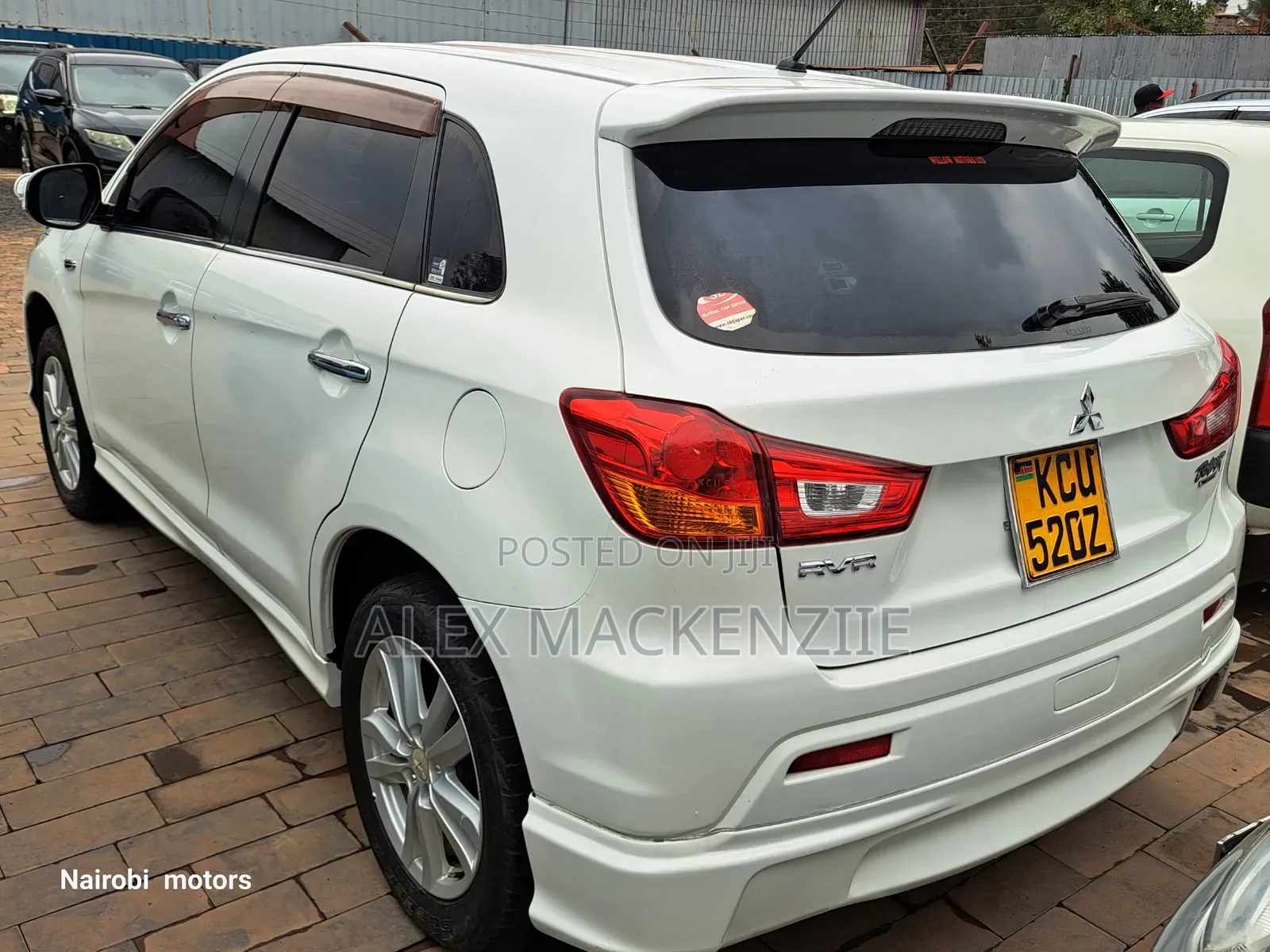 Mitsubishi RVR 2.0 2012 White