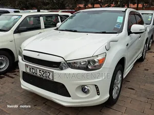Mitsubishi RVR 2.0 2012 White
