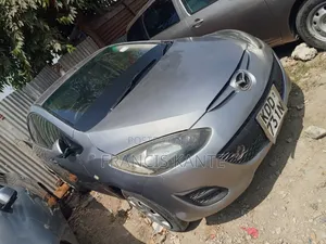Mazda Demio 2014 Silver