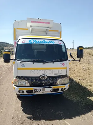 A Very Clean Toyota Dyna 2013 Edition