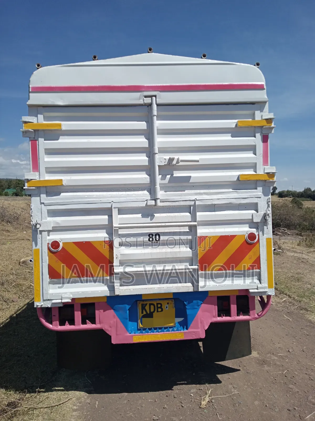 A Very Clean Toyota Dyna 2013 Edition