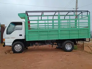 ISUZU NHR on Quick Sale. Negotiable on Viewing