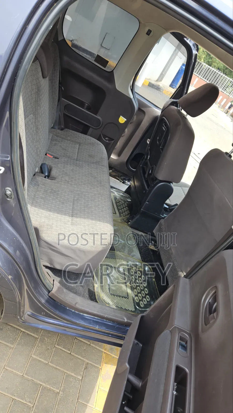 Toyota Spade 2013 Blue