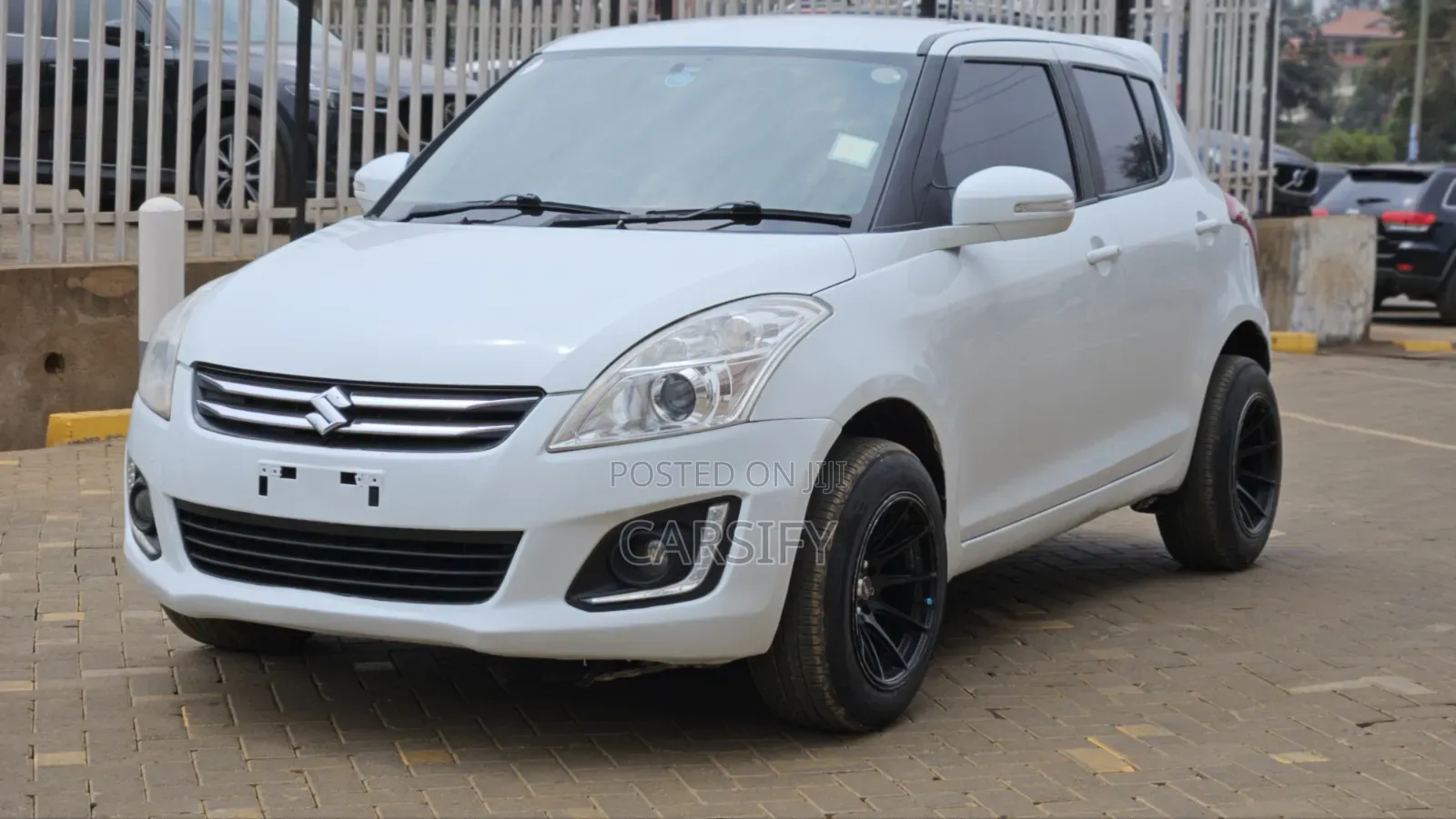 Suzuki Swift 2013 White