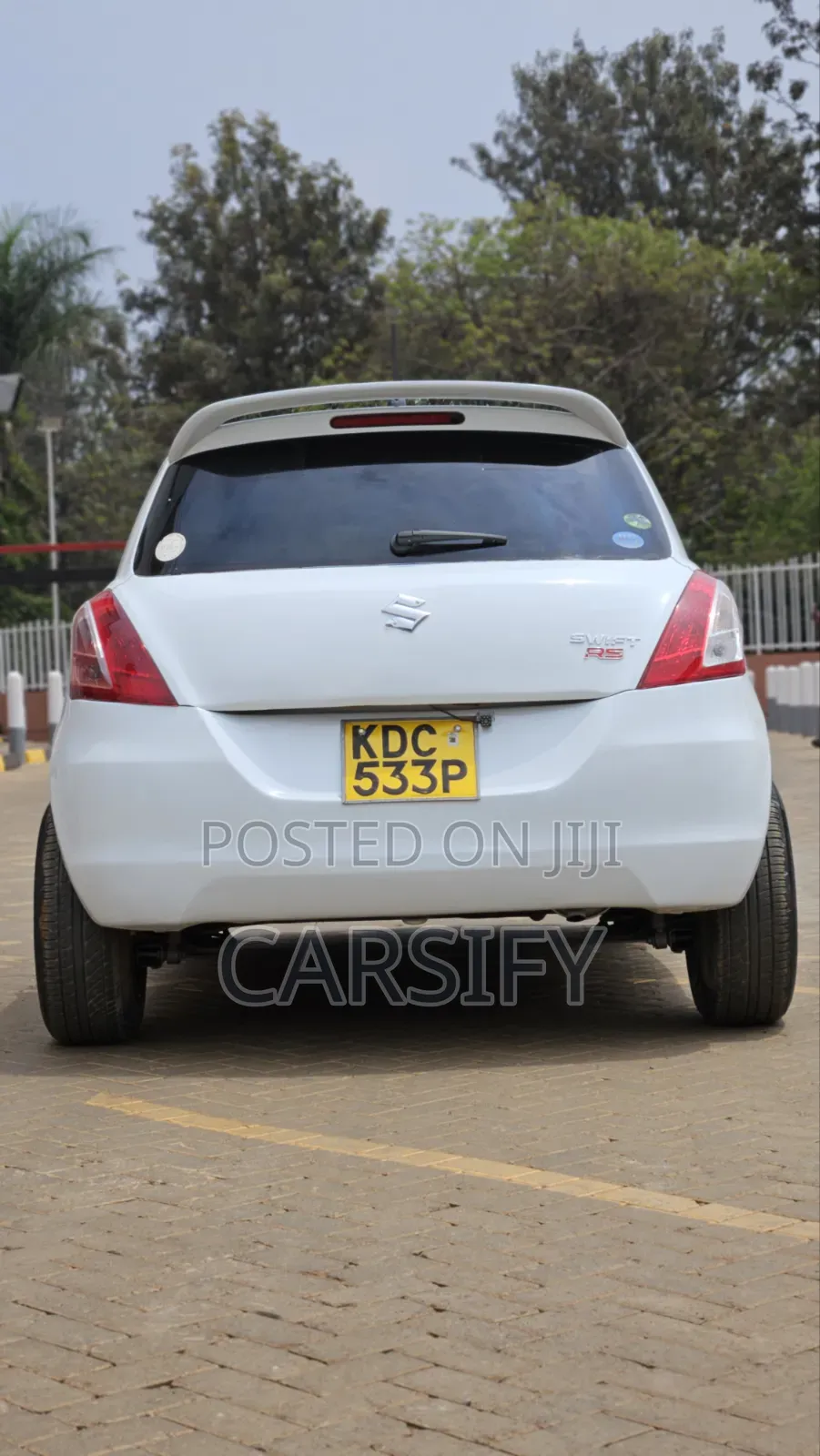 Suzuki Swift 2013 White