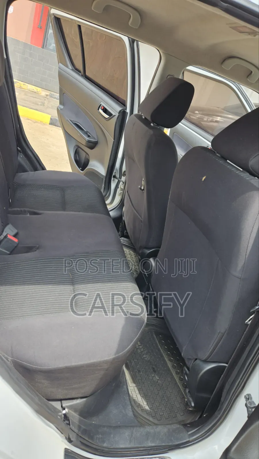 Suzuki Swift 2013 White