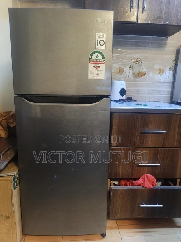 LG Refrigerator (Fridge) - thumbnail 4
