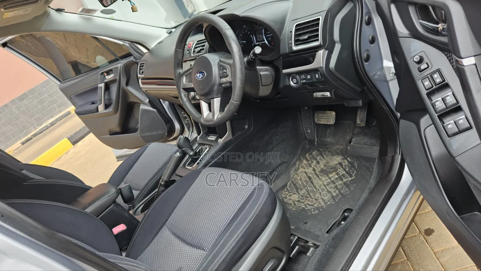 Subaru Forester 2017 Silver