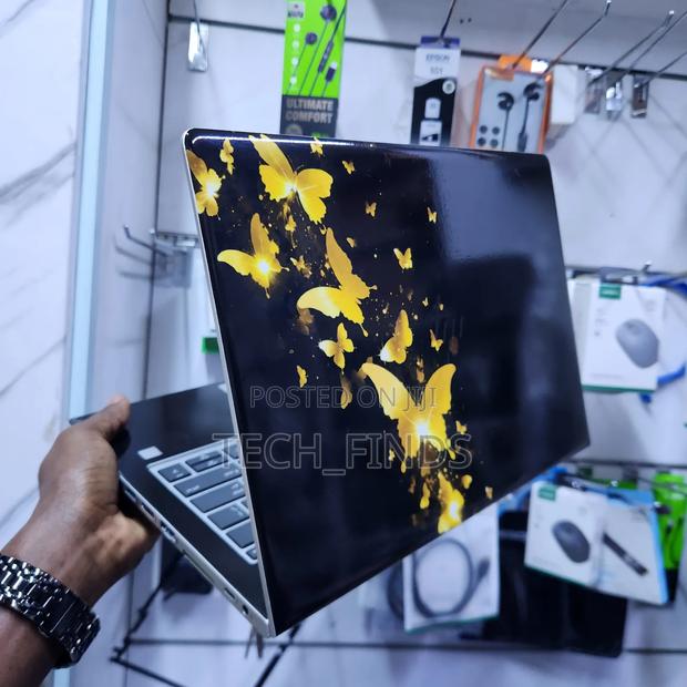 Striking Gold Butterfly Pattern Customized Laptop Skin - thumbnail 3